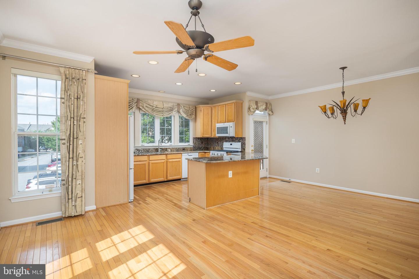 6143 CILANTRO DR, ALEXANDRIA, Virginia 22310, 3 Bedrooms Bedrooms, ,3 BathroomsBathrooms,Residential,For sale,6143 CILANTRO DR,VAFX2256960 MLS # VAFX2256960