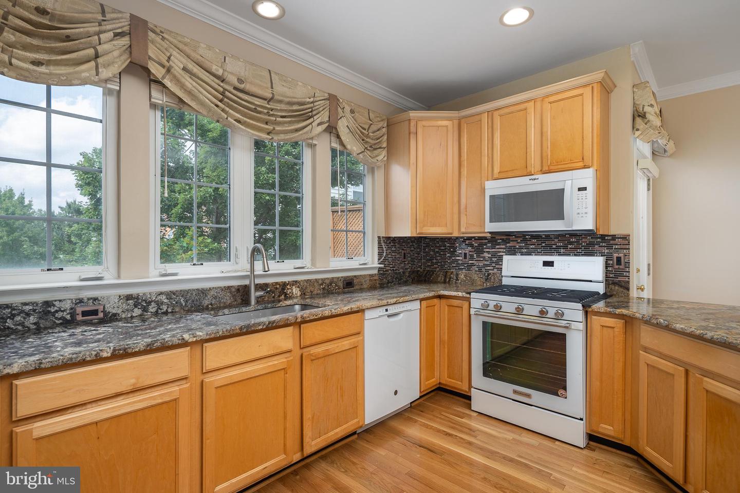 6143 CILANTRO DR, ALEXANDRIA, Virginia 22310, 3 Bedrooms Bedrooms, ,3 BathroomsBathrooms,Residential,For sale,6143 CILANTRO DR,VAFX2256960 MLS # VAFX2256960