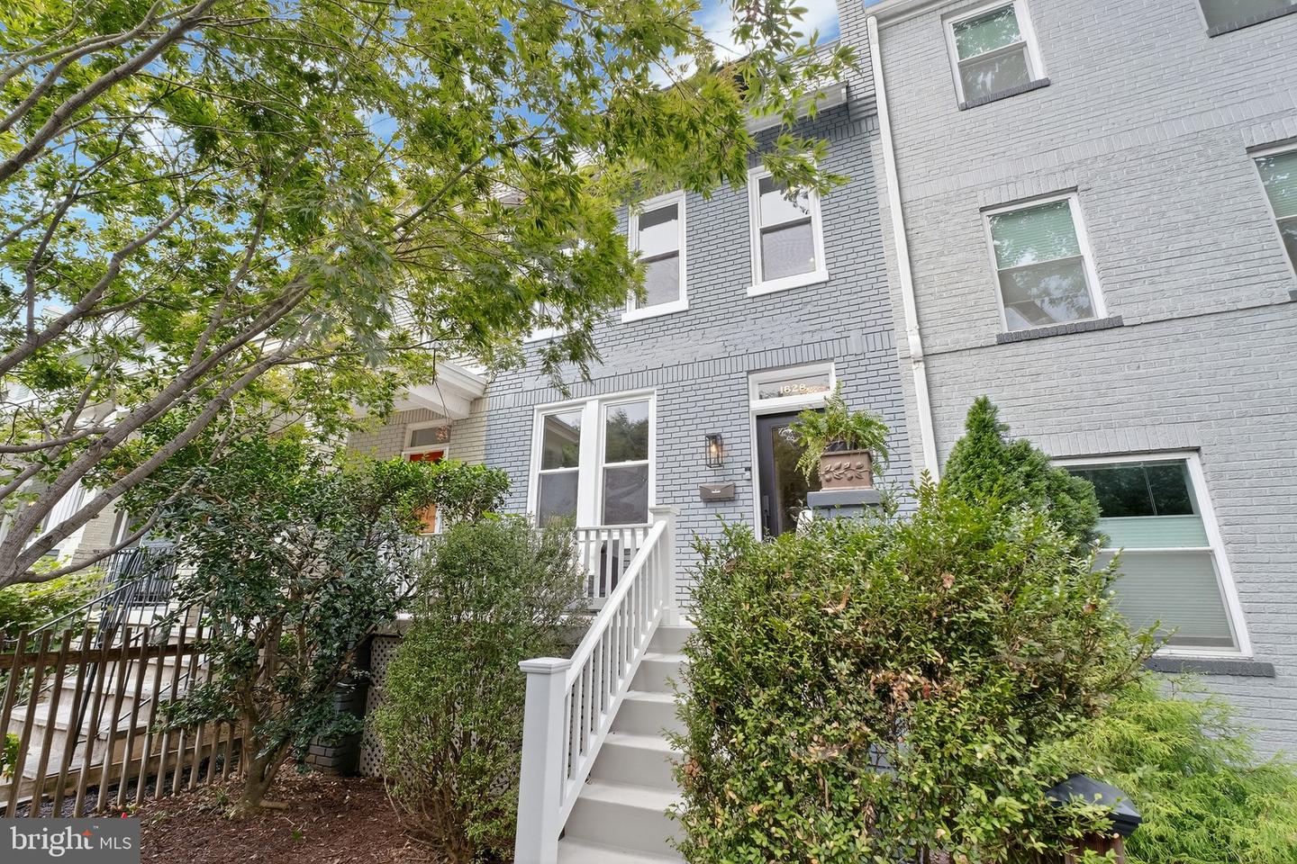 1628 POTOMAC AVE SE, WASHINGTON, District Of Columbia 20003, 3 Bedrooms Bedrooms, ,2 BathroomsBathrooms,Residential,For sale,1628 POTOMAC AVE SE,DCDC2211648 MLS # DCDC2211648