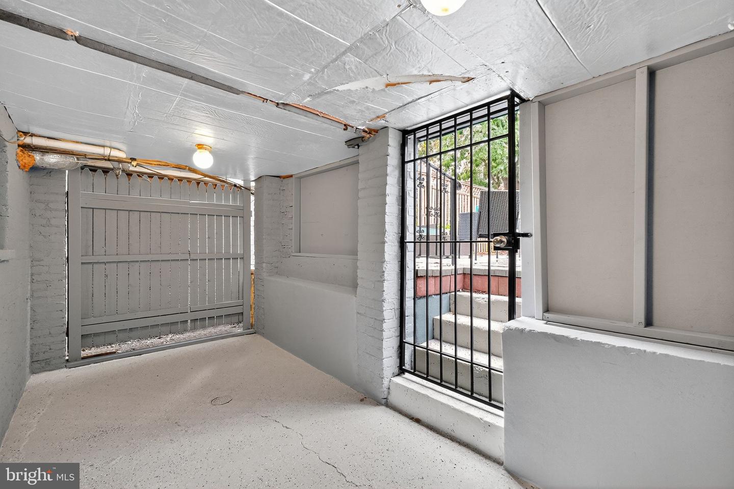 1628 POTOMAC AVE SE, WASHINGTON, District Of Columbia 20003, 3 Bedrooms Bedrooms, ,2 BathroomsBathrooms,Residential,For sale,1628 POTOMAC AVE SE,DCDC2211648 MLS # DCDC2211648