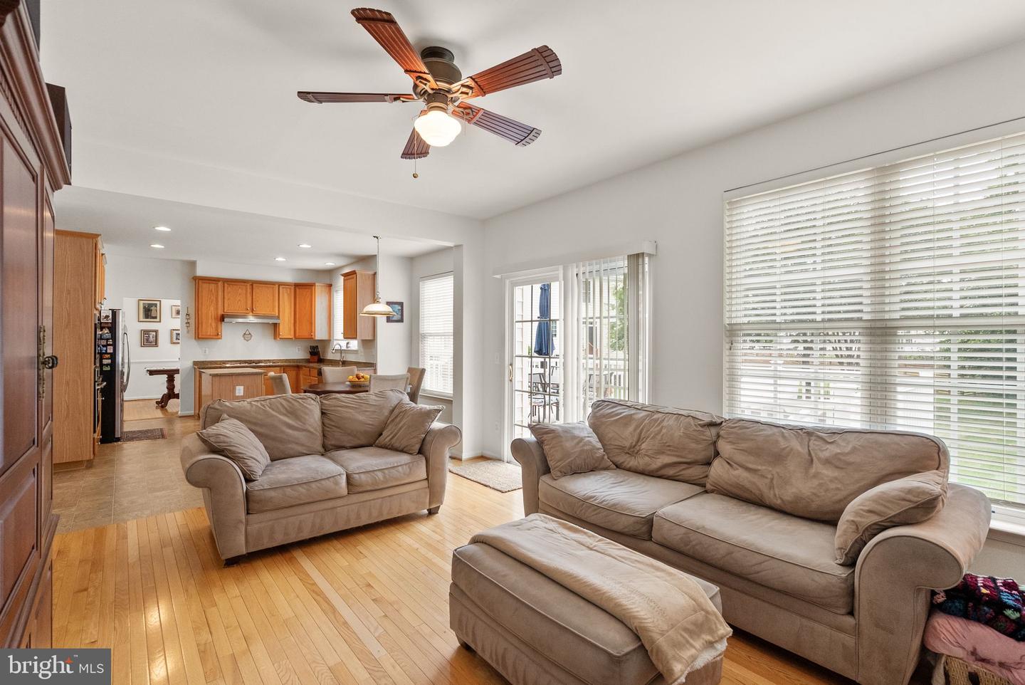 10585 TATTERSALL DR, MANASSAS, Virginia 20112, 5 Bedrooms Bedrooms, ,3 BathroomsBathrooms,Residential,For sale,10585 TATTERSALL DR,VAPW2099812 MLS # VAPW2099812