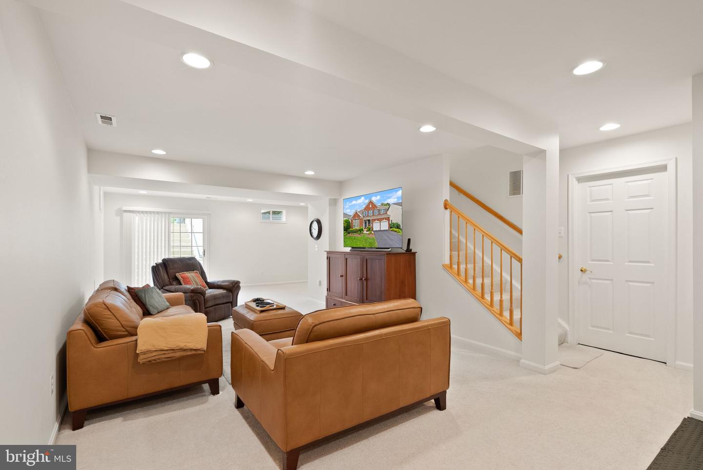 10585 TATTERSALL DR, MANASSAS, Virginia 20112, 5 Bedrooms Bedrooms, ,3 BathroomsBathrooms,Residential,For sale,10585 TATTERSALL DR,VAPW2099812 MLS # VAPW2099812