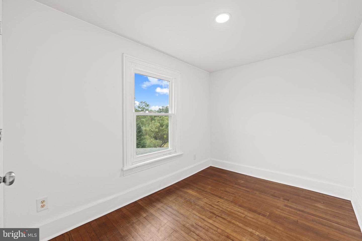13506 TEAR JAMES TRL, AMISSVILLE, Virginia 20106, 3 Bedrooms Bedrooms, 9 Rooms Rooms,2 BathroomsBathrooms,Residential,For sale,13506 TEAR JAMES TRL,VACU2011060 MLS # VACU2011060