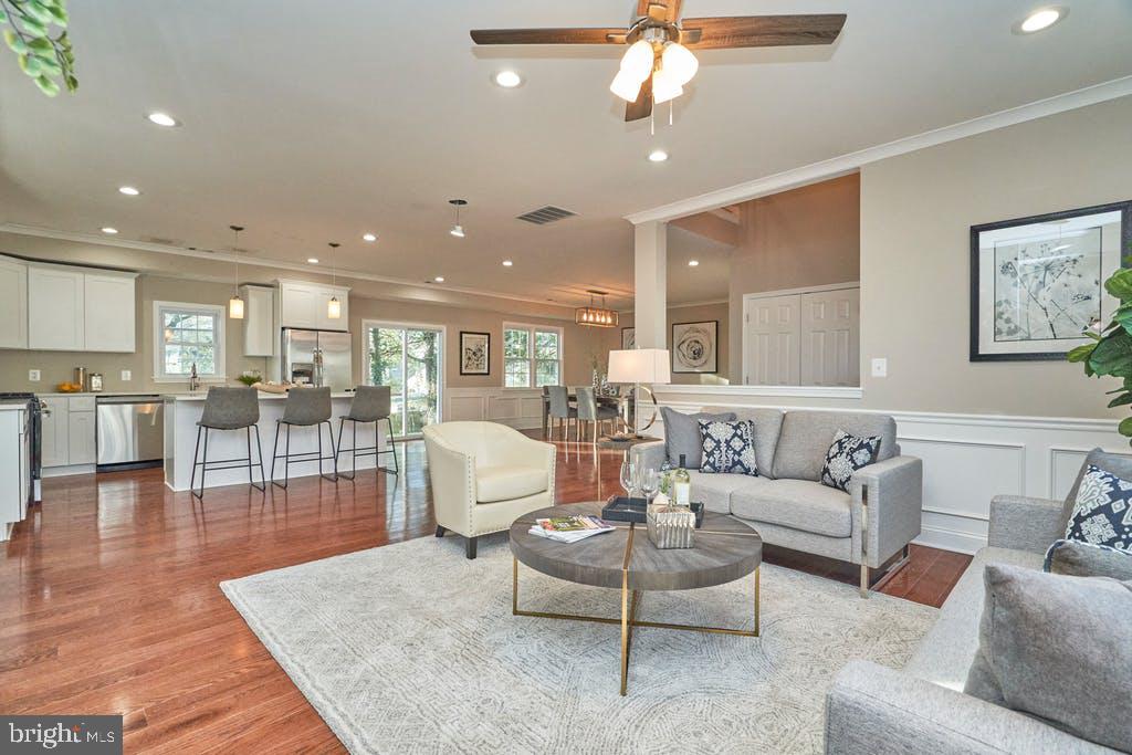 3244 BLUNDELL RD, FALLS CHURCH, Virginia 22042, 4 Bedrooms Bedrooms, ,3 BathroomsBathrooms,Residential,For sale,3244 BLUNDELL RD,VAFX2257334 MLS # VAFX2257334