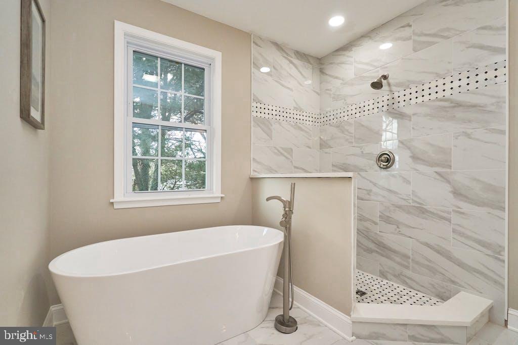 3244 BLUNDELL RD, FALLS CHURCH, Virginia 22042, 4 Bedrooms Bedrooms, ,3 BathroomsBathrooms,Residential,For sale,3244 BLUNDELL RD,VAFX2257334 MLS # VAFX2257334