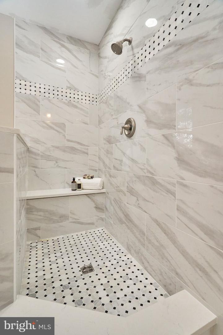 3244 BLUNDELL RD, FALLS CHURCH, Virginia 22042, 4 Bedrooms Bedrooms, ,3 BathroomsBathrooms,Residential,For sale,3244 BLUNDELL RD,VAFX2257334 MLS # VAFX2257334