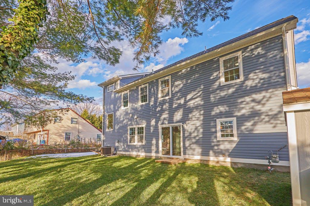 3244 BLUNDELL RD, FALLS CHURCH, Virginia 22042, 4 Bedrooms Bedrooms, ,3 BathroomsBathrooms,Residential,For sale,3244 BLUNDELL RD,VAFX2257334 MLS # VAFX2257334
