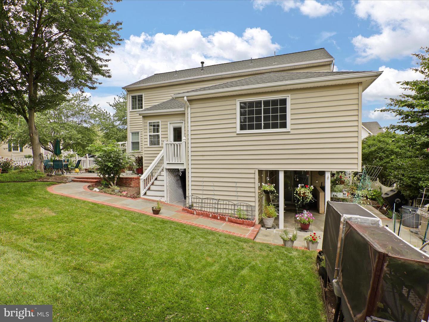 42905 NASHUA ST, ASHBURN, Virginia 20147, 4 Bedrooms Bedrooms, ,3 BathroomsBathrooms,Residential,For sale,42905 NASHUA ST,VALO2103114 MLS # VALO2103114