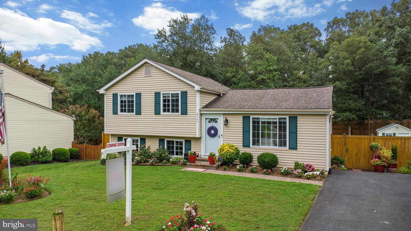 8767 COLD PLAIN CT, SPRINGFIELD, Virginia 22153, 3 Bedrooms Bedrooms, ,3 BathroomsBathrooms,Residential,For sale,8767 COLD PLAIN CT,VAFX2257510 MLS # VAFX2257510