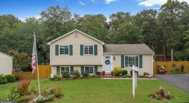 8767 COLD PLAIN CT, SPRINGFIELD, Virginia 22153, 3 Bedrooms Bedrooms, ,3 BathroomsBathrooms,Residential,For sale,8767 COLD PLAIN CT,VAFX2257510 MLS # VAFX2257510