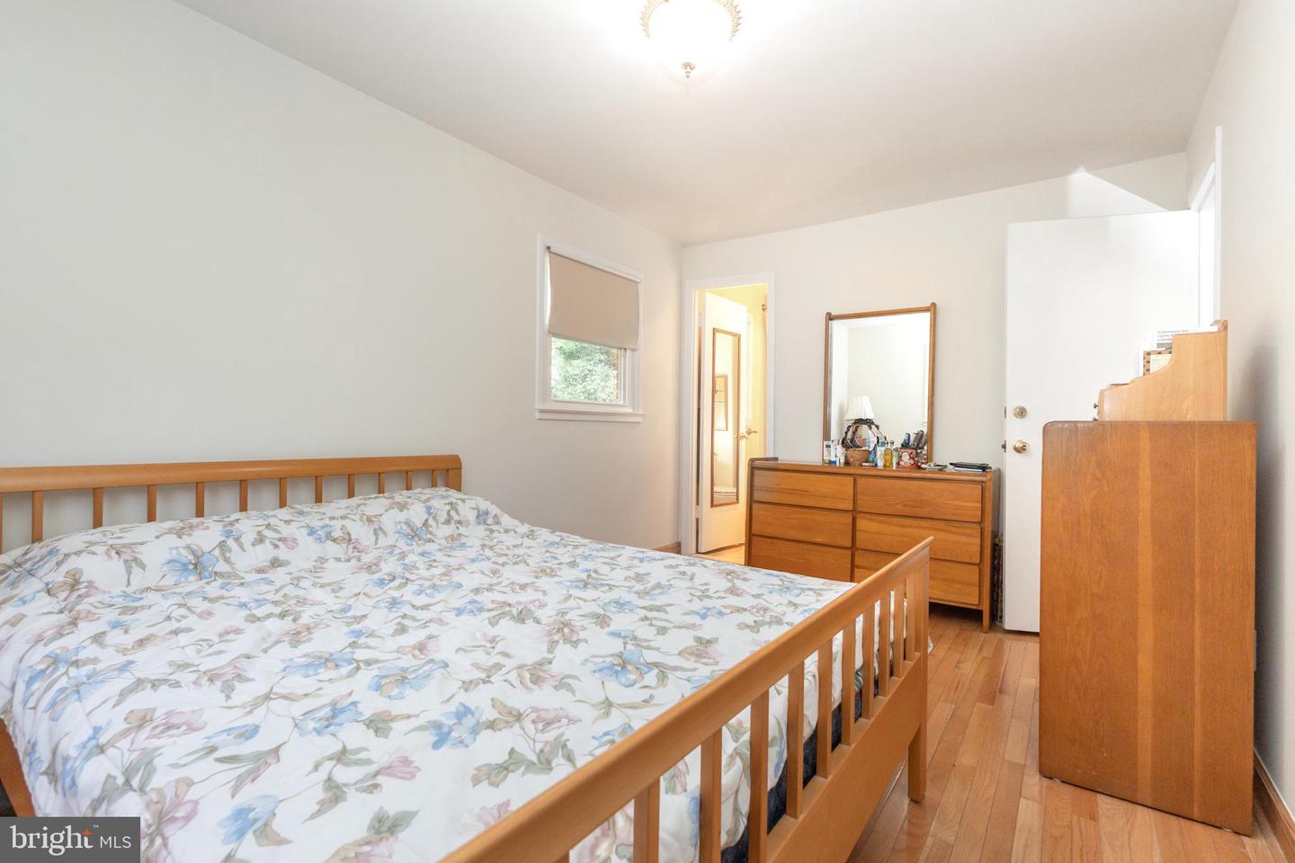 4223 16TH RD S, ARLINGTON, Virginia 22204, 3 Bedrooms Bedrooms, ,3 BathroomsBathrooms,Residential,For sale,4223 16TH RD S,VAAR2061380 MLS # VAAR2061380
