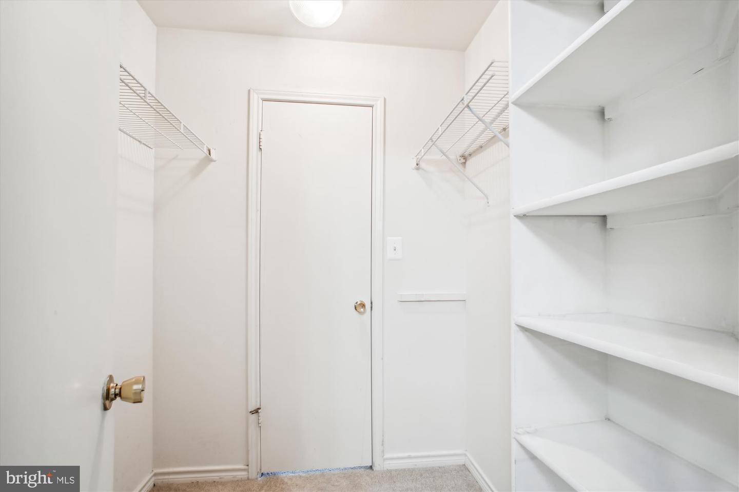 12165 PENDERVIEW TER #1036, FAIRFAX, Virginia 22033, 1 Bedroom Bedrooms, ,1 BathroomBathrooms,Residential,For sale,12165 PENDERVIEW TER #1036,VAFX2257640 MLS # VAFX2257640