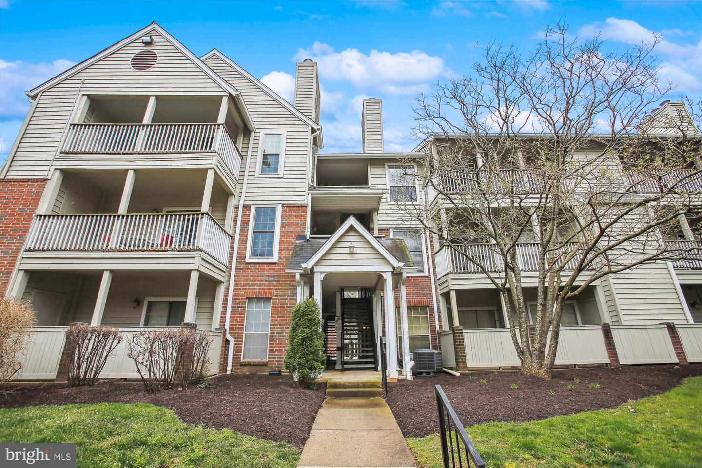 12165 PENDERVIEW TER #1036, FAIRFAX, Virginia 22033, 1 Bedroom Bedrooms, ,1 BathroomBathrooms,Residential,For sale,12165 PENDERVIEW TER #1036,VAFX2257640 MLS # VAFX2257640