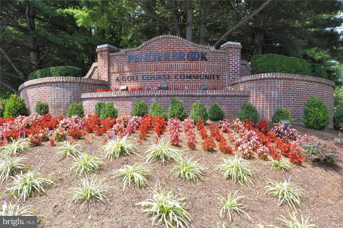12165 PENDERVIEW TER #1036, FAIRFAX, Virginia 22033, 1 Bedroom Bedrooms, ,1 BathroomBathrooms,Residential,For sale,12165 PENDERVIEW TER #1036,VAFX2257640 MLS # VAFX2257640