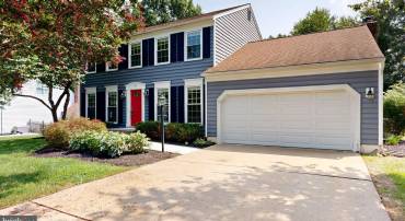 13 CRISSWELL CT, STERLING, Virginia 20165, 4 Bedrooms Bedrooms, ,2 BathroomsBathrooms,Residential,For sale,13 CRISSWELL CT,VALO2103202 MLS # VALO2103202