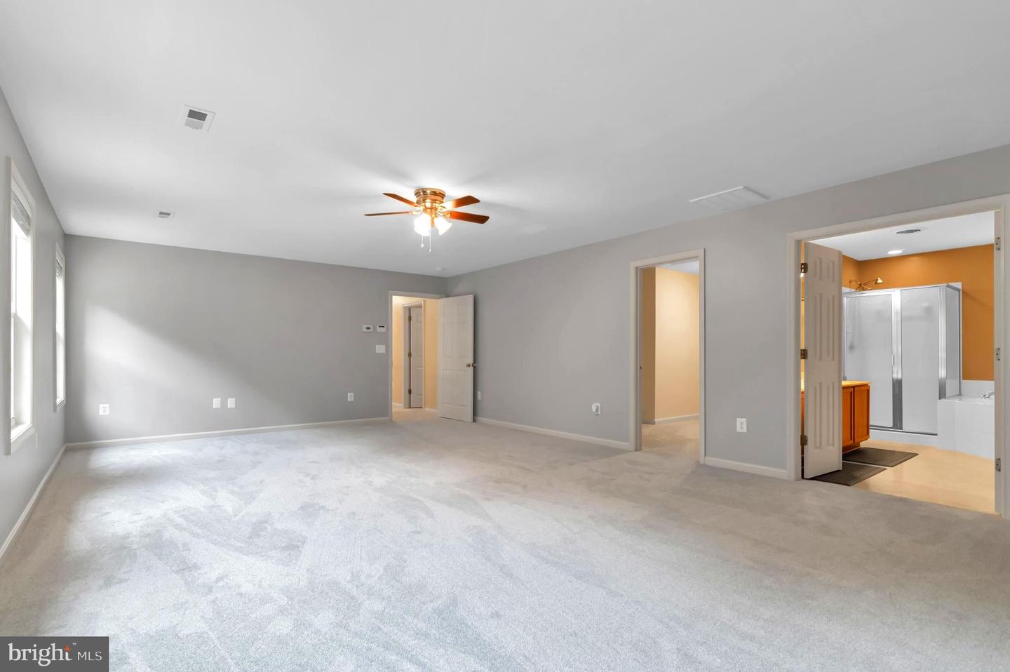 9400 AMERICA LN, SPOTSYLVANIA, Virginia 22551, 4 Bedrooms Bedrooms, ,2 BathroomsBathrooms,Residential,For sale,9400 AMERICA LN,VASP2034968 MLS # VASP2034968