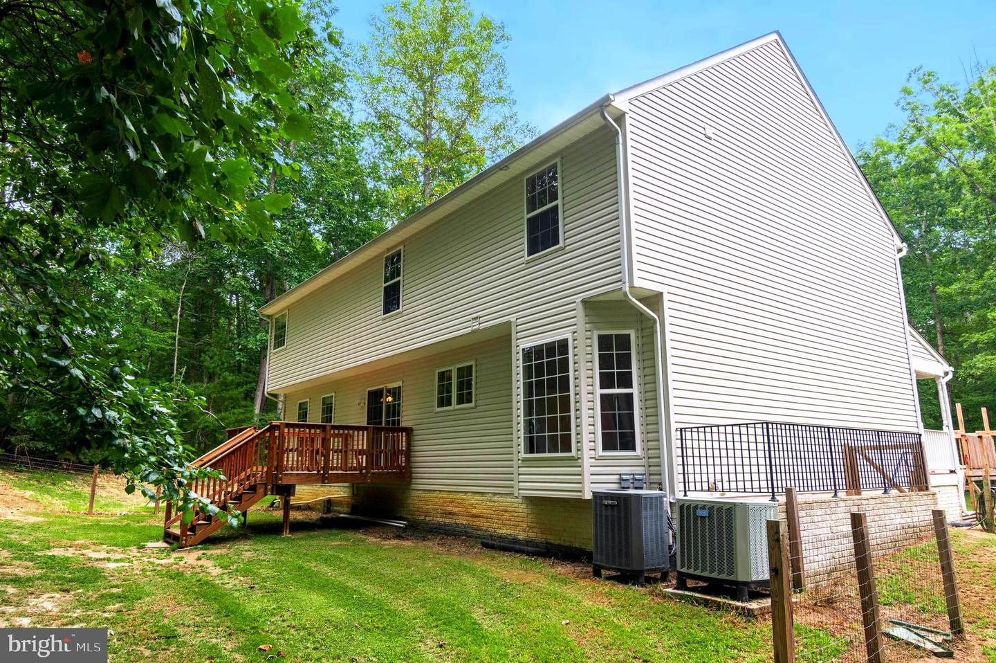 9400 AMERICA LN, SPOTSYLVANIA, Virginia 22551, 4 Bedrooms Bedrooms, ,2 BathroomsBathrooms,Residential,For sale,9400 AMERICA LN,VASP2034968 MLS # VASP2034968