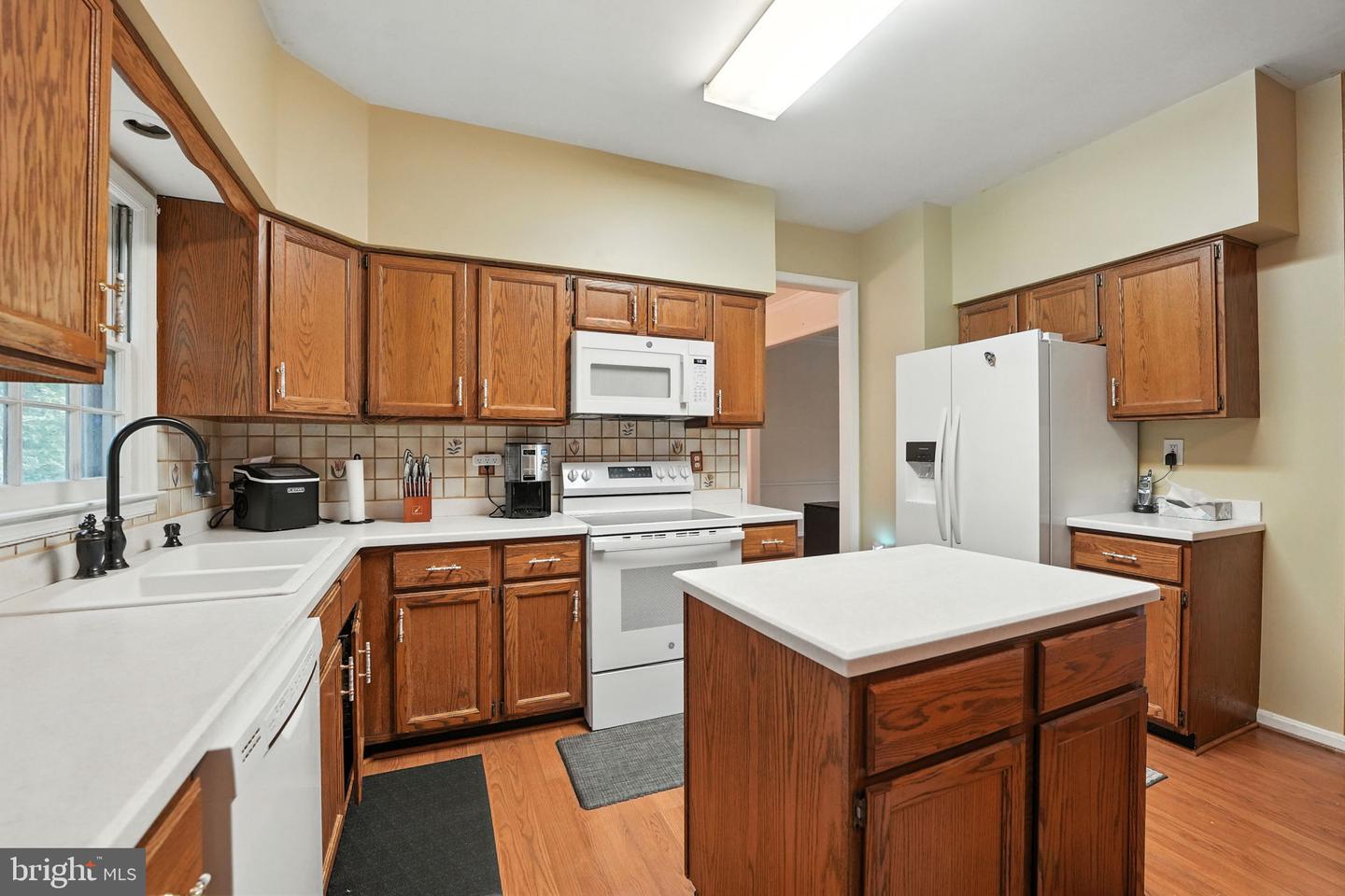 12580 CRICKET LN, WOODBRIDGE, Virginia 22192, 4 Bedrooms Bedrooms, ,3 BathroomsBathrooms,Residential,For sale,12580 CRICKET LN,VAPW2100124 MLS # VAPW2100124