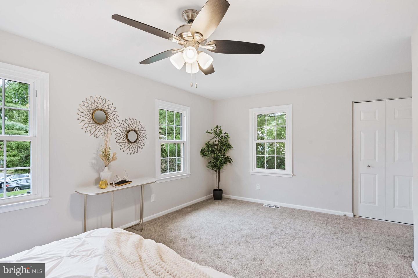 2801 SHAWN LEIGH DR, VIENNA, Virginia 22181, 3 Bedrooms Bedrooms, ,2 BathroomsBathrooms,Residential,For sale,2801 SHAWN LEIGH DR,VAFX2257926 MLS # VAFX2257926