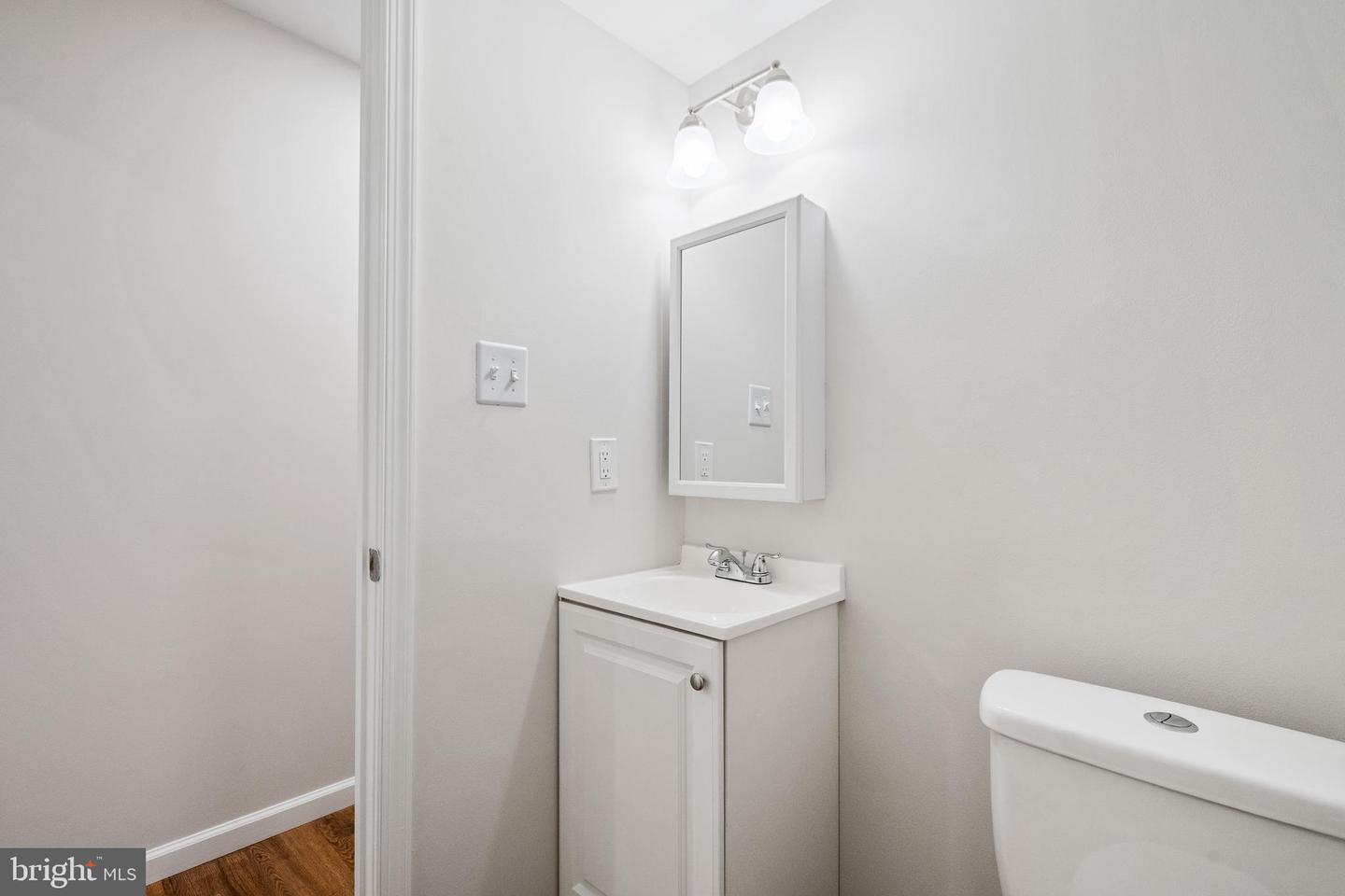 2801 SHAWN LEIGH DR, VIENNA, Virginia 22181, 3 Bedrooms Bedrooms, ,2 BathroomsBathrooms,Residential,For sale,2801 SHAWN LEIGH DR,VAFX2257926 MLS # VAFX2257926
