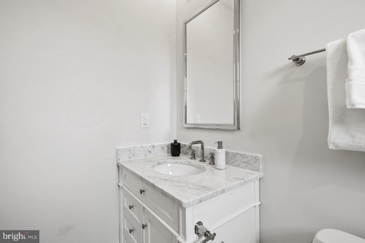 4101 FESSENDEN ST NW, WASHINGTON, District Of Columbia 20016, 4 Bedrooms Bedrooms, ,4 BathroomsBathrooms,Residential,For sale,4101 FESSENDEN ST NW,DCDC2212408 MLS # DCDC2212408