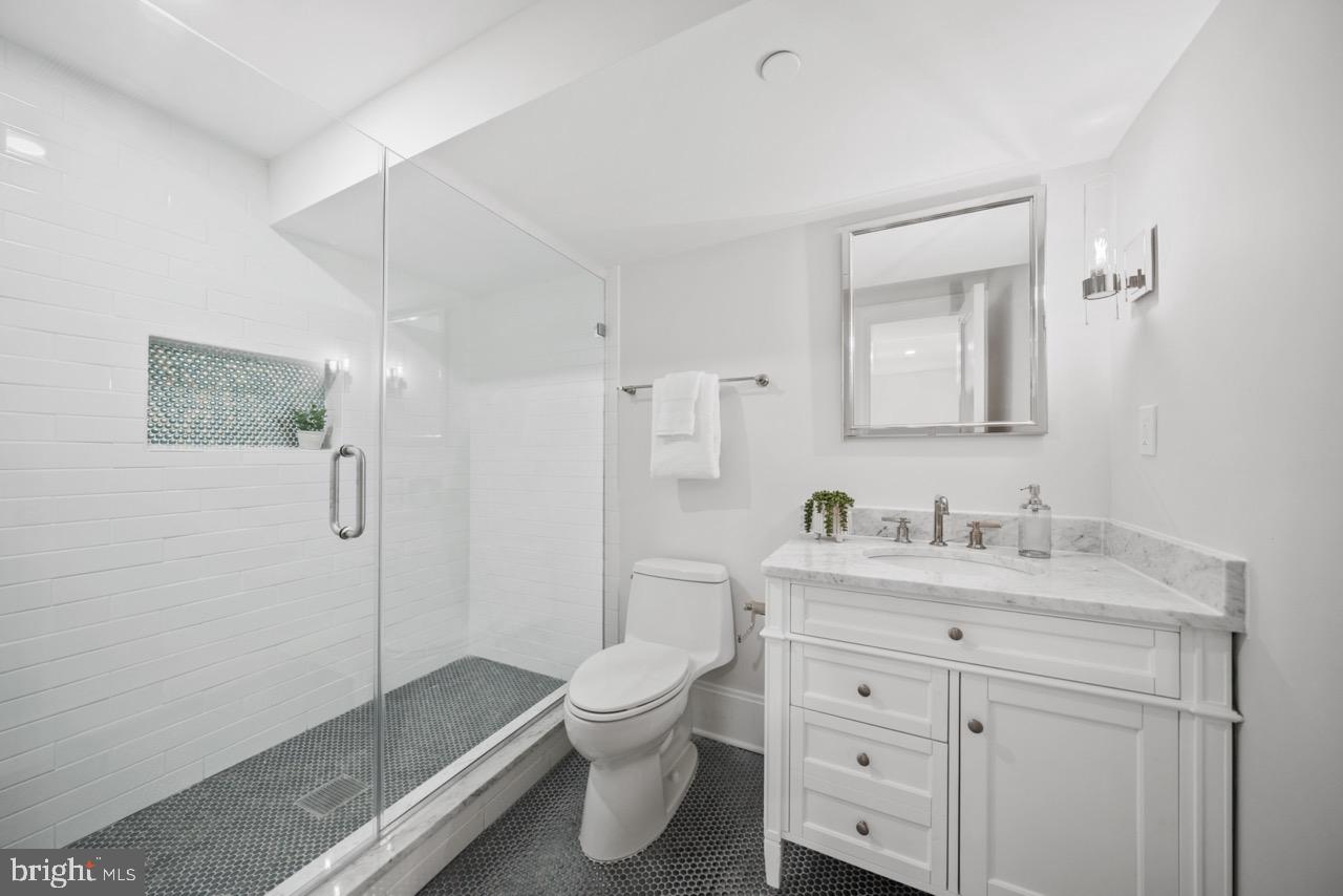 4101 FESSENDEN ST NW, WASHINGTON, District Of Columbia 20016, 4 Bedrooms Bedrooms, ,4 BathroomsBathrooms,Residential,For sale,4101 FESSENDEN ST NW,DCDC2212408 MLS # DCDC2212408