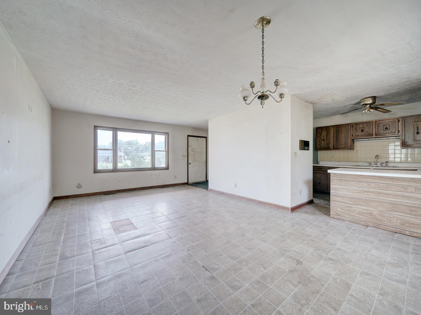 5724 ROSS DR, FREDERICKSBURG, Virginia 22407, 3 Bedrooms Bedrooms, ,1 BathroomBathrooms,Residential,For sale,5724 ROSS DR,VASP2035000 MLS # VASP2035000