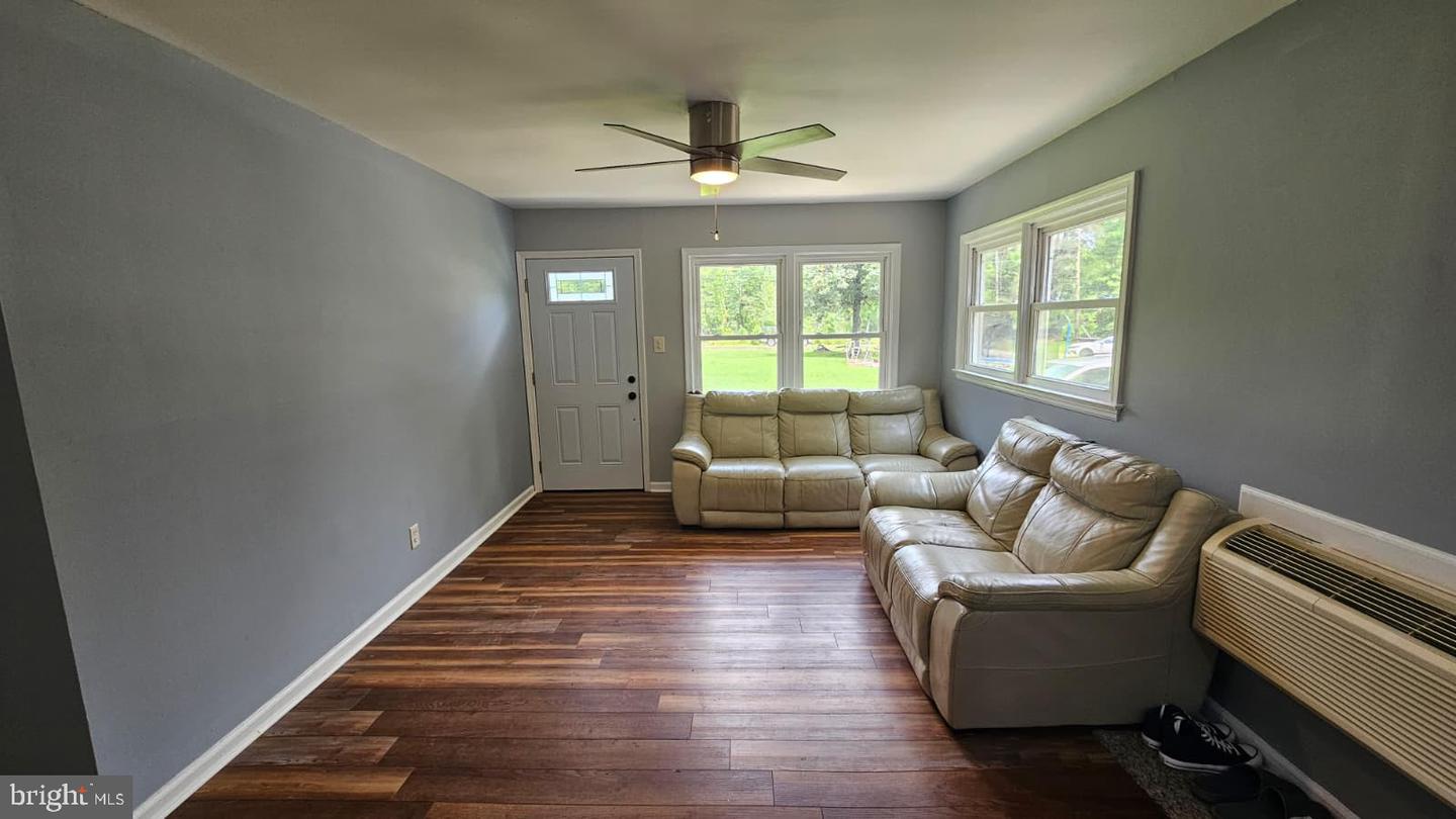 3606 SUMMIT CROSSING RD, FREDERICKSBURG, Virginia 22408, 3 Bedrooms Bedrooms, ,1 BathroomBathrooms,Residential,For sale,3606 SUMMIT CROSSING RD,VASP2035004 MLS # VASP2035004
