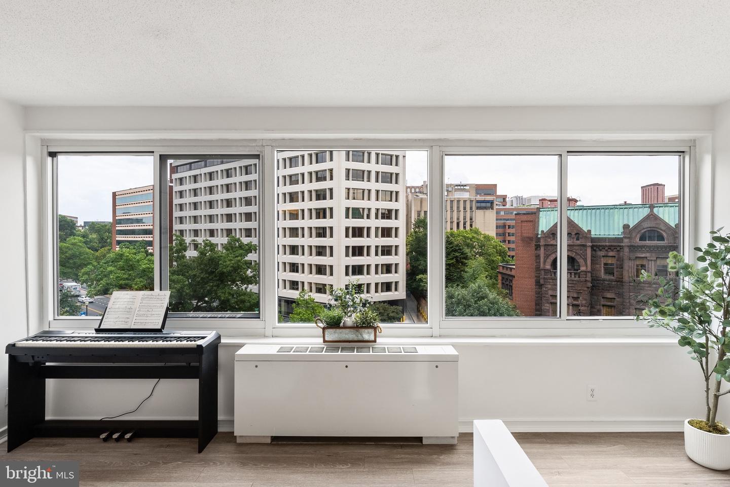 1330 NEW HAMPSHIRE AVE NW #611, WASHINGTON, District Of Columbia 20036, ,1 BathroomBathrooms,Residential,For sale,1330 NEW HAMPSHIRE AVE NW #611,DCDC2212546 MLS # DCDC2212546
