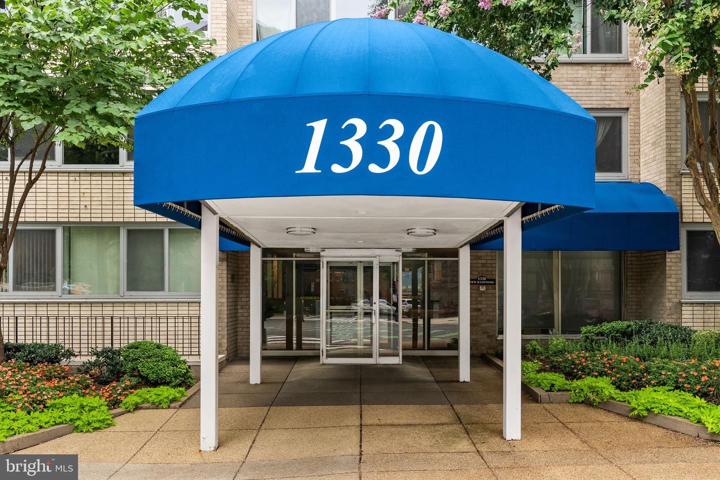 1330 NEW HAMPSHIRE AVE NW #611, WASHINGTON, District Of Columbia 20036, ,1 BathroomBathrooms,Residential,For sale,1330 NEW HAMPSHIRE AVE NW #611,DCDC2212546 MLS # DCDC2212546