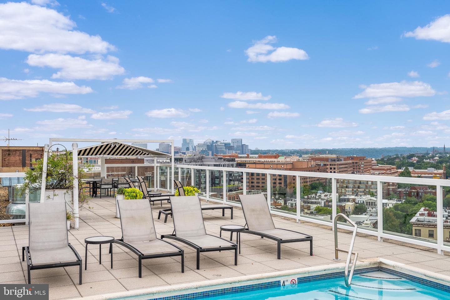 1330 NEW HAMPSHIRE AVE NW #611, WASHINGTON, District Of Columbia 20036, ,1 BathroomBathrooms,Residential,For sale,1330 NEW HAMPSHIRE AVE NW #611,DCDC2212546 MLS # DCDC2212546