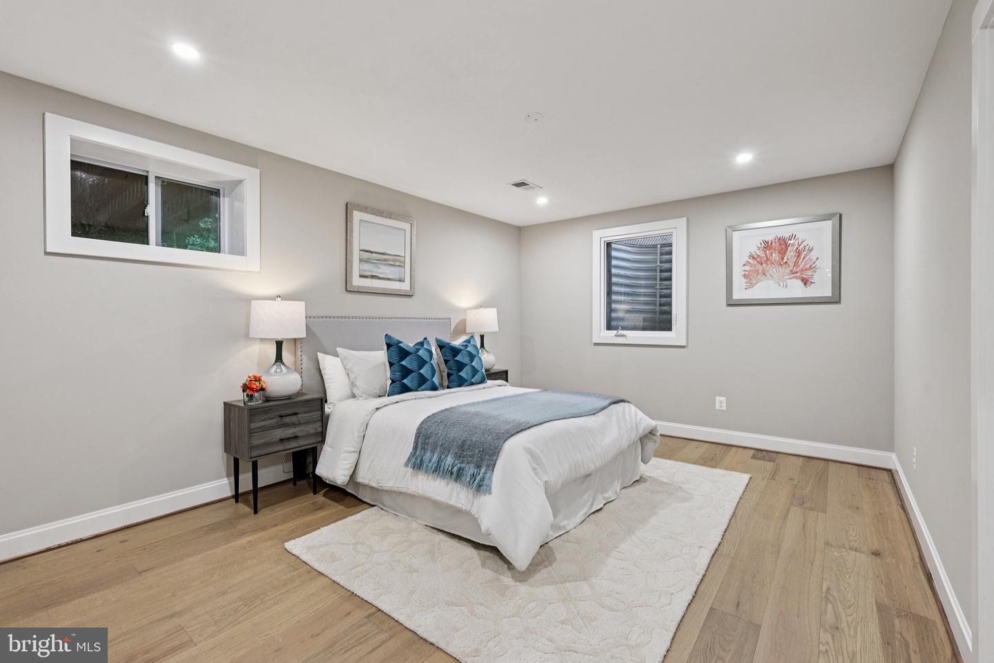 6400 RECREATION LN, FALLS CHURCH, Virginia 22041, 4 Bedrooms Bedrooms, ,4 BathroomsBathrooms,Residential,For sale,6400 RECREATION LN,VAFX2258150 MLS # VAFX2258150