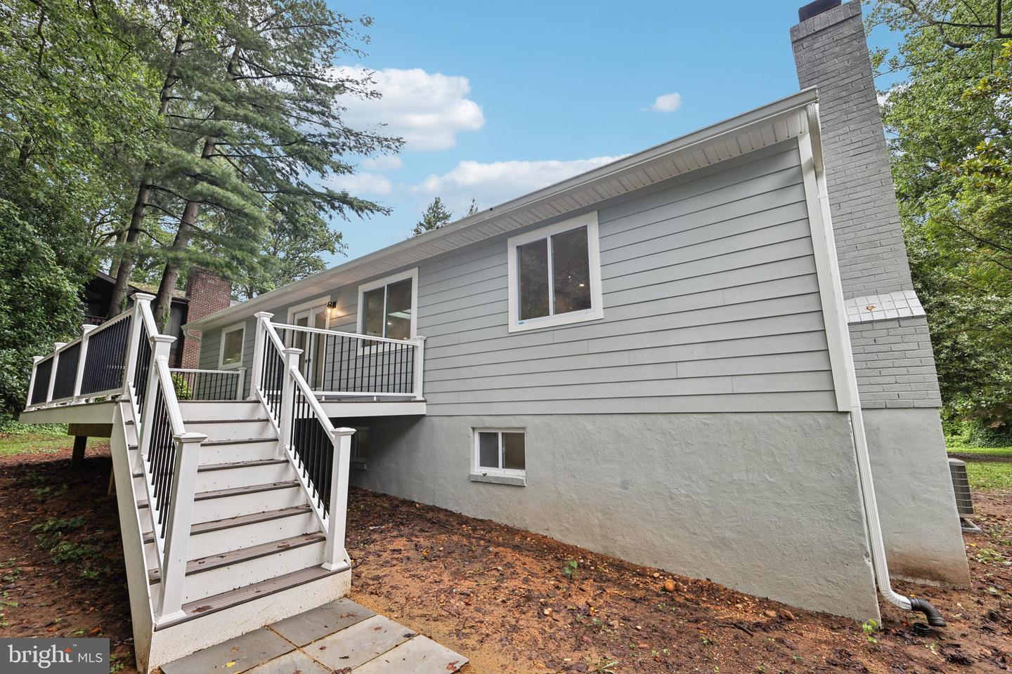 6400 RECREATION LN, FALLS CHURCH, Virginia 22041, 4 Bedrooms Bedrooms, ,4 BathroomsBathrooms,Residential,For sale,6400 RECREATION LN,VAFX2258150 MLS # VAFX2258150