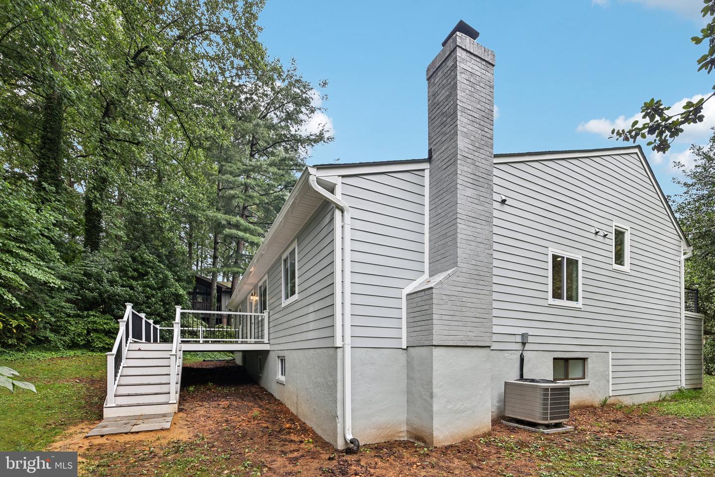 6400 RECREATION LN, FALLS CHURCH, Virginia 22041, 4 Bedrooms Bedrooms, ,4 BathroomsBathrooms,Residential,For sale,6400 RECREATION LN,VAFX2258150 MLS # VAFX2258150