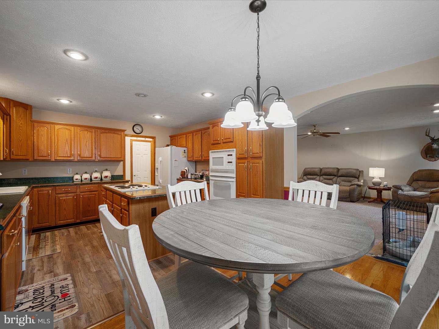 237 WHITE LN, FRONT ROYAL, Virginia 22630, 3 Bedrooms Bedrooms, ,3 BathroomsBathrooms,Residential,For sale,237 WHITE LN,VAWR2011844 MLS # VAWR2011844