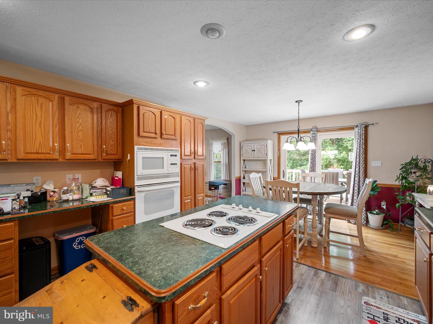237 WHITE LN, FRONT ROYAL, Virginia 22630, 3 Bedrooms Bedrooms, ,3 BathroomsBathrooms,Residential,For sale,237 WHITE LN,VAWR2011844 MLS # VAWR2011844