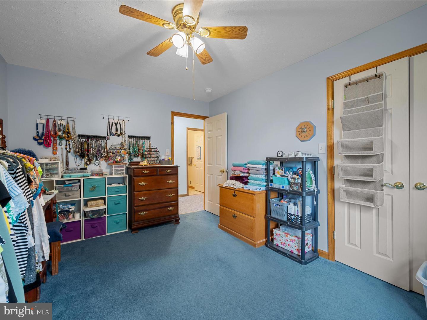 237 WHITE LN, FRONT ROYAL, Virginia 22630, 3 Bedrooms Bedrooms, ,3 BathroomsBathrooms,Residential,For sale,237 WHITE LN,VAWR2011844 MLS # VAWR2011844