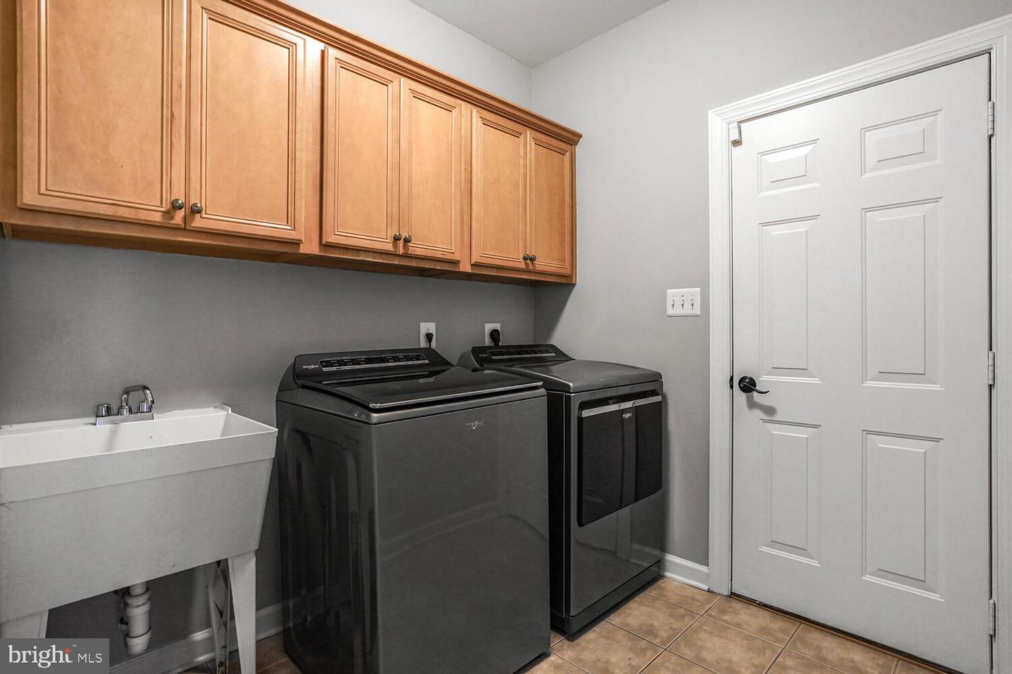 23128 STOCKHAM WAY, BRAMBLETON, Virginia 20148, 5 Bedrooms Bedrooms, ,3 BathroomsBathrooms,Residential,For sale,23128 STOCKHAM WAY,VALO2103398 MLS # VALO2103398