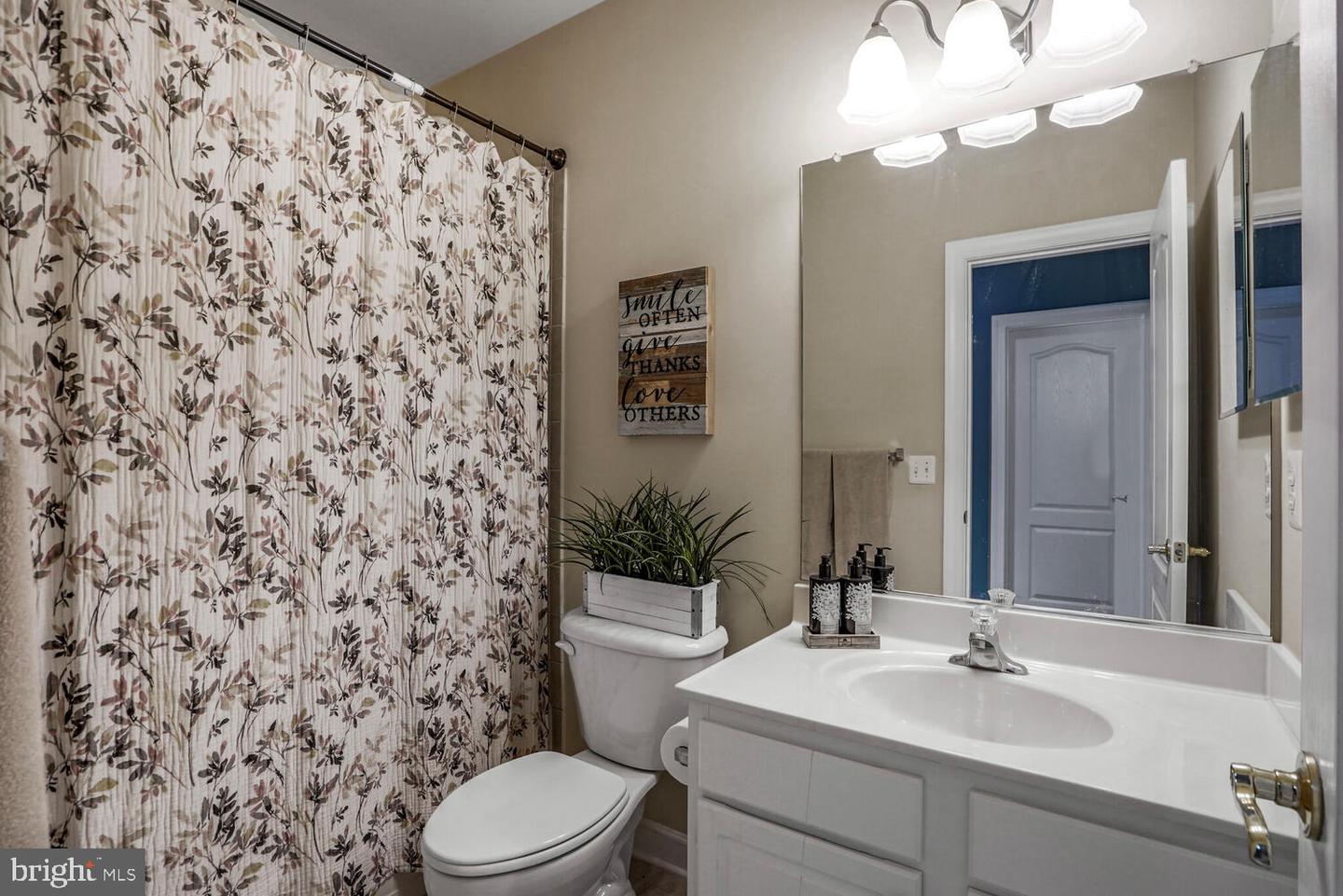 23128 STOCKHAM WAY, BRAMBLETON, Virginia 20148, 5 Bedrooms Bedrooms, ,3 BathroomsBathrooms,Residential,For sale,23128 STOCKHAM WAY,VALO2103398 MLS # VALO2103398
