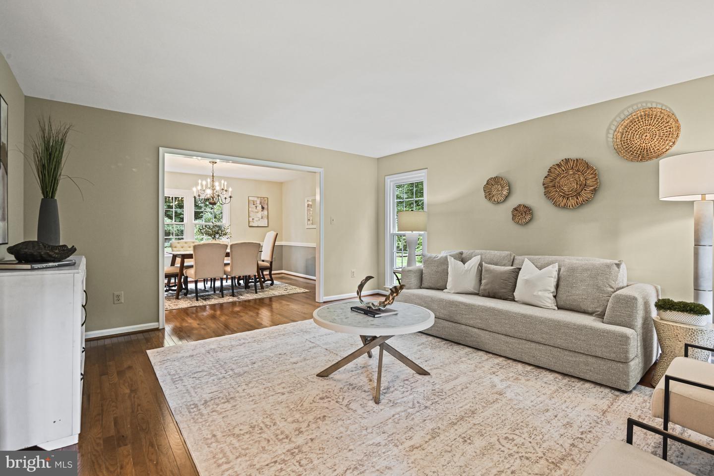 2330 AUGUSTUS CT, VIENNA, Virginia 22180, 5 Bedrooms Bedrooms, ,3 BathroomsBathrooms,Residential,For sale,2330 AUGUSTUS CT,VAFX2258260 MLS # VAFX2258260
