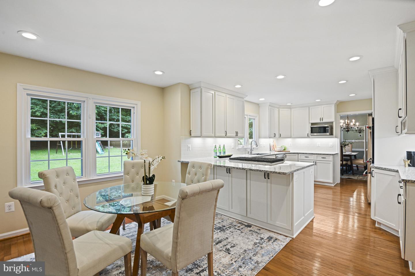 2330 AUGUSTUS CT, VIENNA, Virginia 22180, 5 Bedrooms Bedrooms, ,3 BathroomsBathrooms,Residential,For sale,2330 AUGUSTUS CT,VAFX2258260 MLS # VAFX2258260
