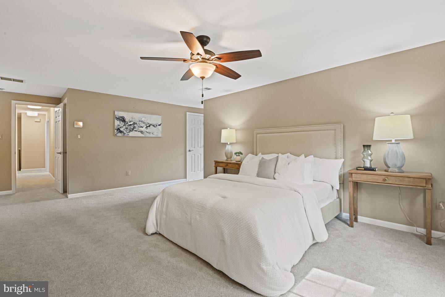 2330 AUGUSTUS CT, VIENNA, Virginia 22180, 5 Bedrooms Bedrooms, ,3 BathroomsBathrooms,Residential,For sale,2330 AUGUSTUS CT,VAFX2258260 MLS # VAFX2258260
