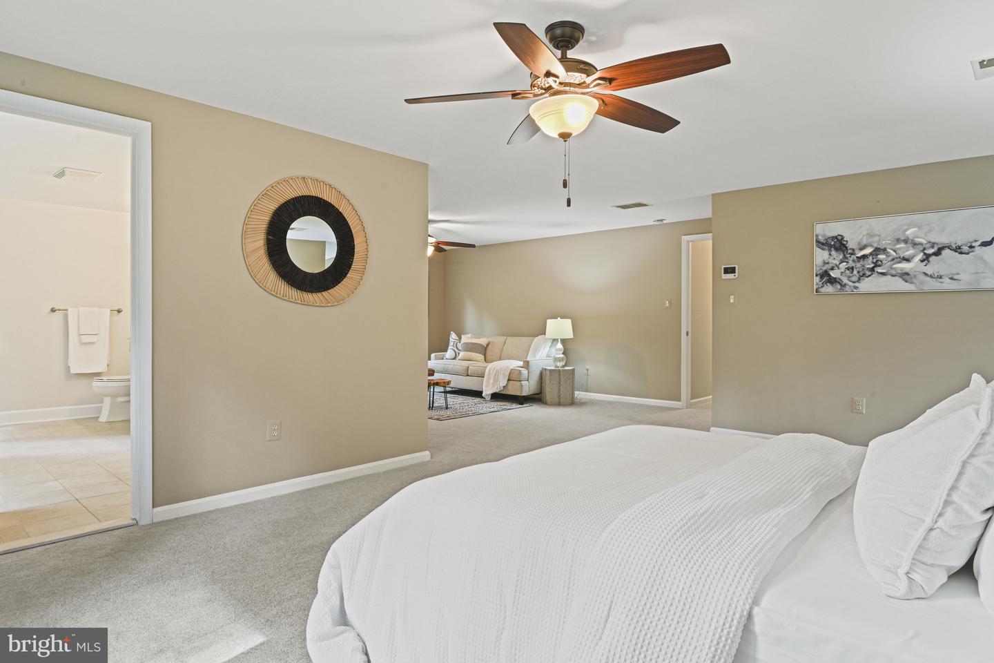 2330 AUGUSTUS CT, VIENNA, Virginia 22180, 5 Bedrooms Bedrooms, ,3 BathroomsBathrooms,Residential,For sale,2330 AUGUSTUS CT,VAFX2258260 MLS # VAFX2258260