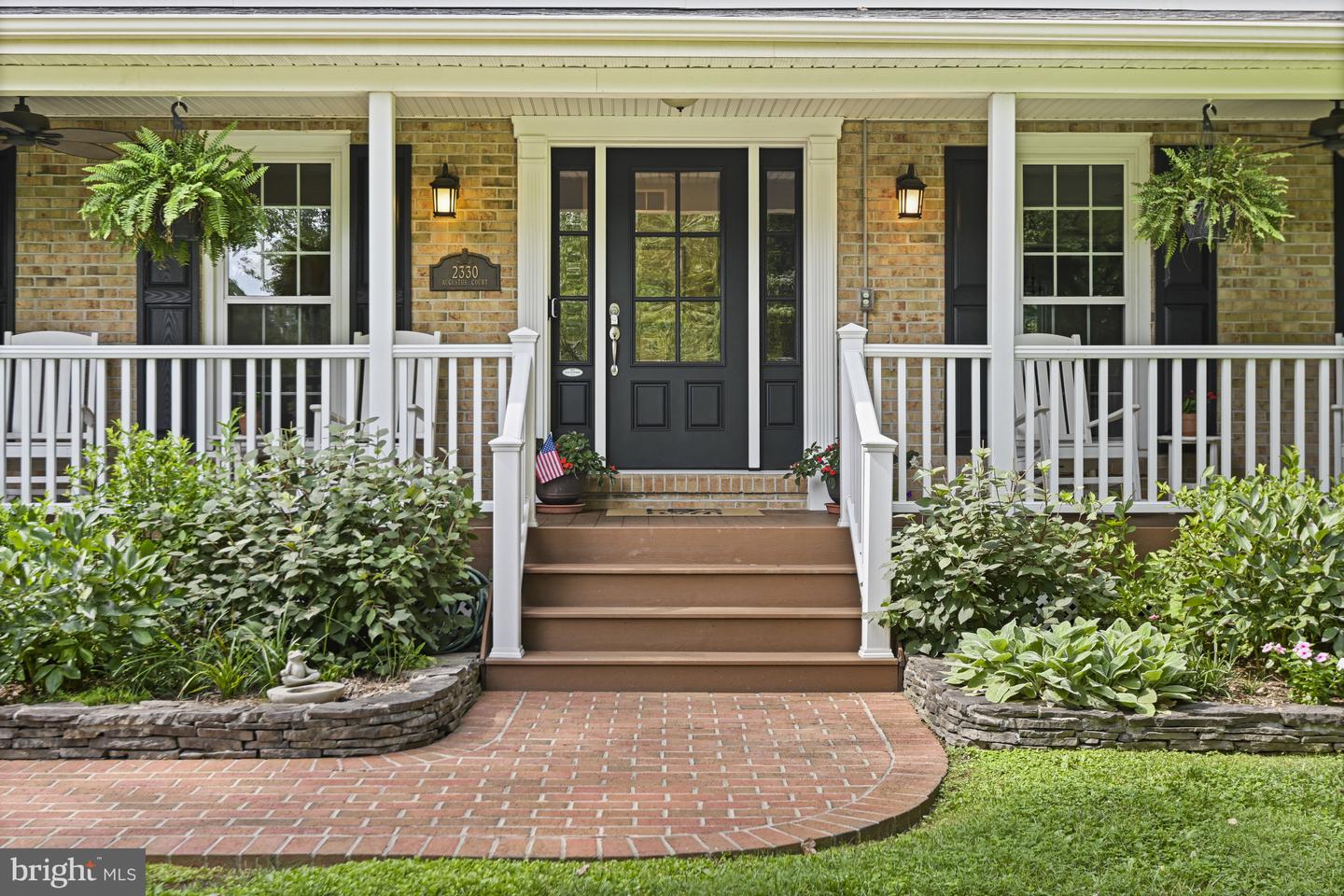 2330 AUGUSTUS CT, VIENNA, Virginia 22180, 5 Bedrooms Bedrooms, ,3 BathroomsBathrooms,Residential,For sale,2330 AUGUSTUS CT,VAFX2258260 MLS # VAFX2258260