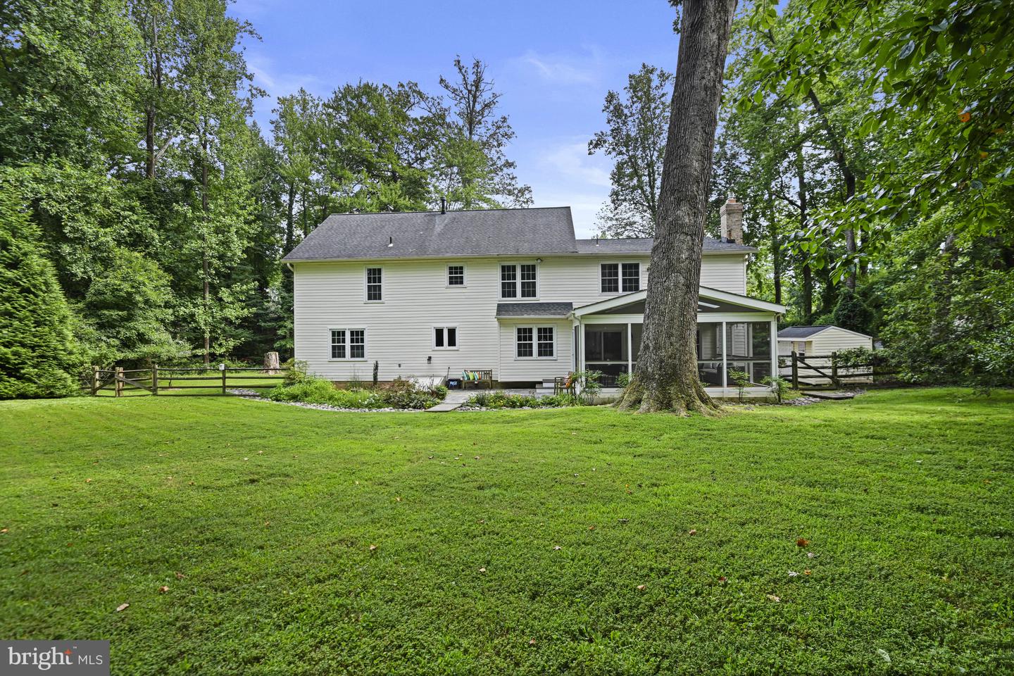 2330 AUGUSTUS CT, VIENNA, Virginia 22180, 5 Bedrooms Bedrooms, ,3 BathroomsBathrooms,Residential,For sale,2330 AUGUSTUS CT,VAFX2258260 MLS # VAFX2258260