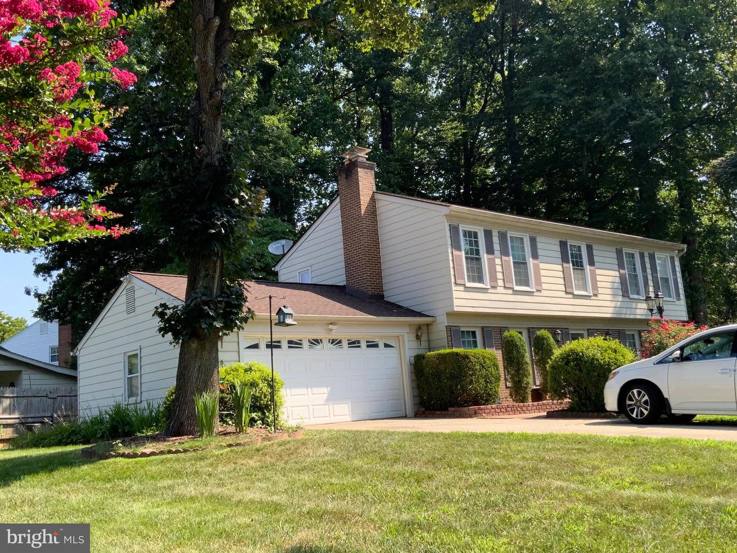4824 HOLBORN AVE, ANNANDALE, Virginia 22003, 5 Bedrooms Bedrooms, ,2 BathroomsBathrooms,Residential,For sale,4824 HOLBORN AVE,VAFX2258284 MLS # VAFX2258284