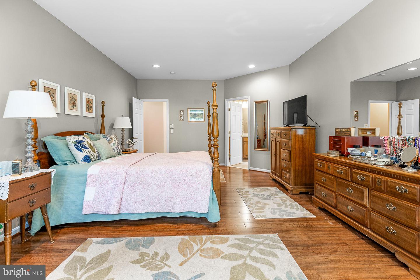 16203 RISING FAWN TER, DUMFRIES, Virginia 22025, 3 Bedrooms Bedrooms, ,2 BathroomsBathrooms,Residential,For sale,16203 RISING FAWN TER,VAPW2100322 MLS # VAPW2100322