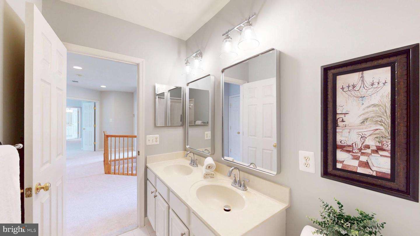 20372 WATER VALLEY CT, STERLING, Virginia 20165, 4 Bedrooms Bedrooms, 8 Rooms Rooms,3 BathroomsBathrooms,Residential,For sale,20372 WATER VALLEY CT,VALO2103456 MLS # VALO2103456