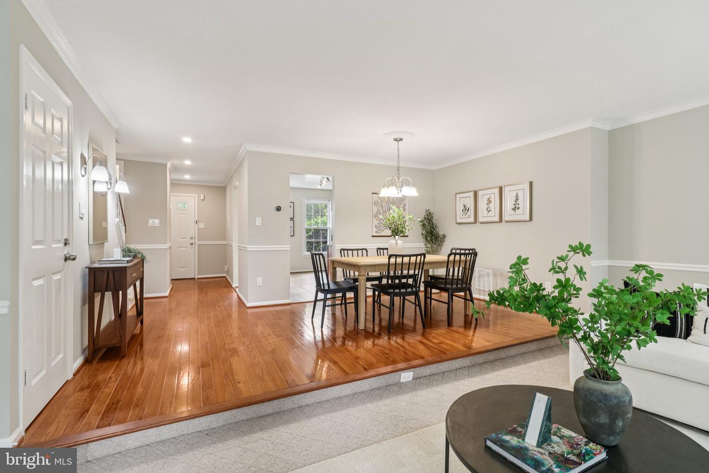3116 WINDWOOD FARMS DR, OAKTON, Virginia 22124, 3 Bedrooms Bedrooms, ,3 BathroomsBathrooms,Residential,For sale,3116 WINDWOOD FARMS DR,VAFX2258398 MLS # VAFX2258398