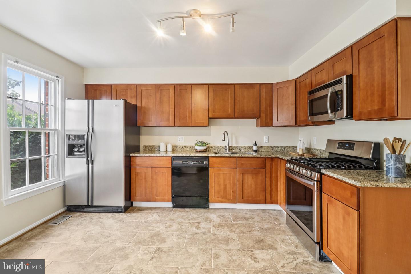 3116 WINDWOOD FARMS DR, OAKTON, Virginia 22124, 3 Bedrooms Bedrooms, ,3 BathroomsBathrooms,Residential,For sale,3116 WINDWOOD FARMS DR,VAFX2258398 MLS # VAFX2258398